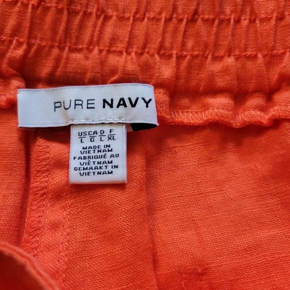 Pure Navy, Women's Orange Linen Shorts. Size L - Picture 3 of 4